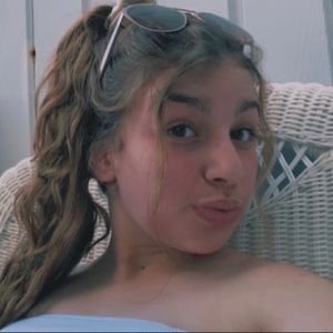 Meet your Posher, Isabella